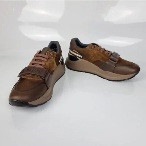 Burberry Ramsey Brown Sneakers - Picture 2 of 16